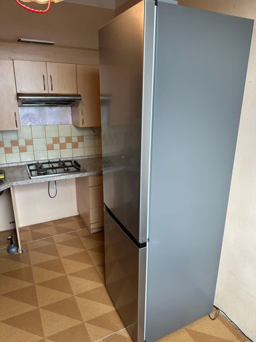 Prenájom bytu 2-izbový 43 m², Rožňavská, Olomouc, Olomoucký kraj Prenájom bytu 2-izbový 43 m², Rožňavská, Olomouc, Olomoucký kraj