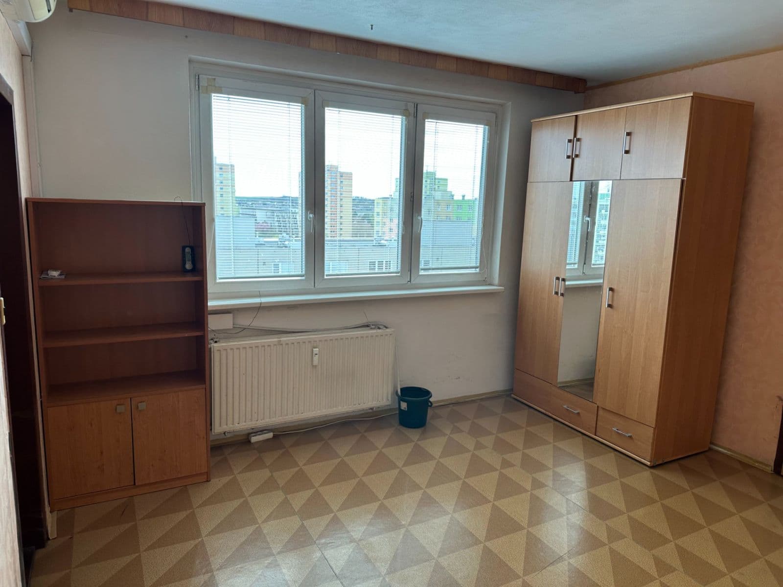 Prenájom bytu 2-izbový 43 m², Rožňavská, Olomouc, Olomoucký kraj Prenájom bytu 2-izbový 43 m², Rožňavská, Olomouc, Olomoucký kraj