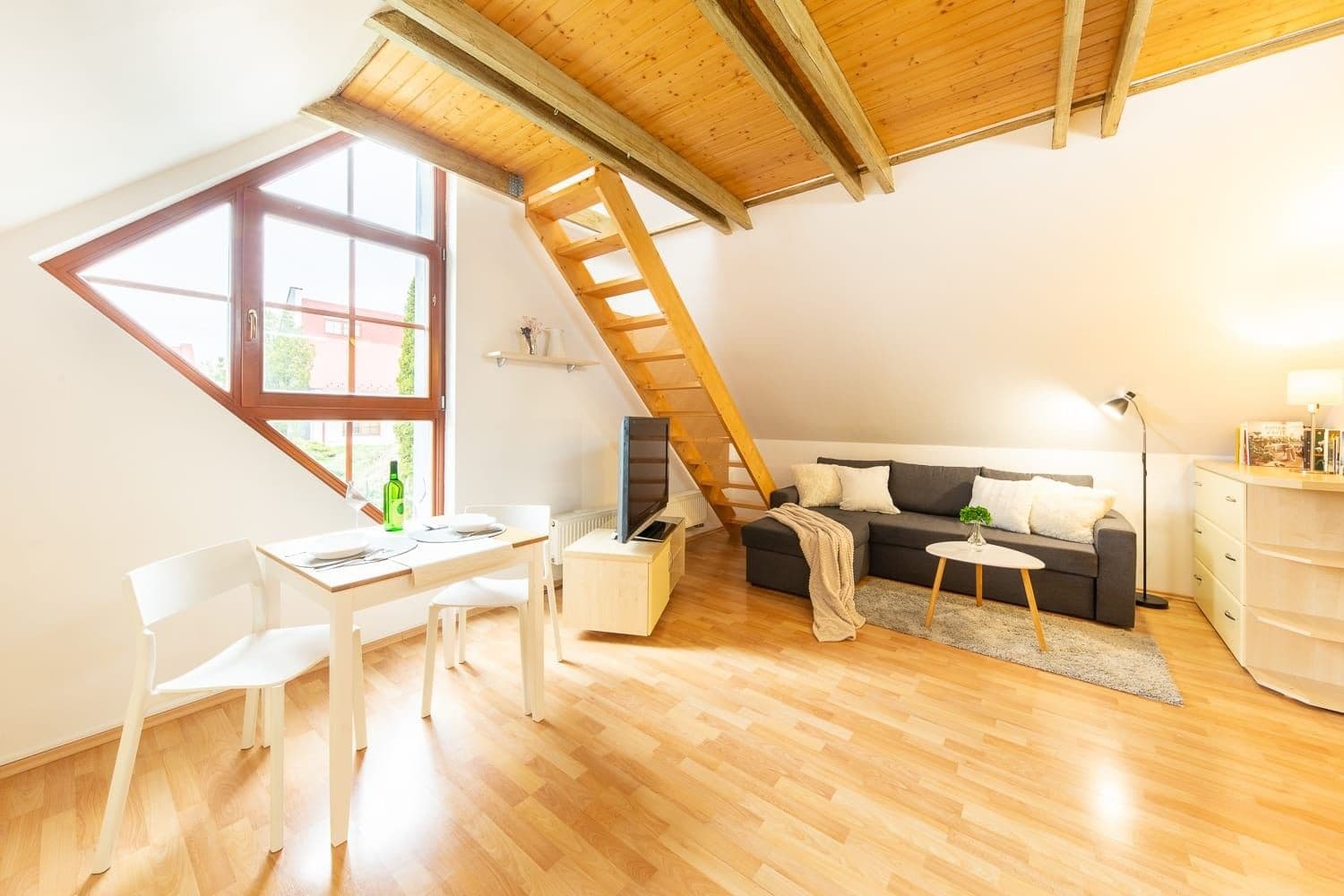 Prenájom bytu 1-izbový 36 m², Červený kopec, Brno, Jihomoravský kraj Prenájom bytu 1-izbový 36 m², Červený kopec, Brno, Jihomoravský kraj