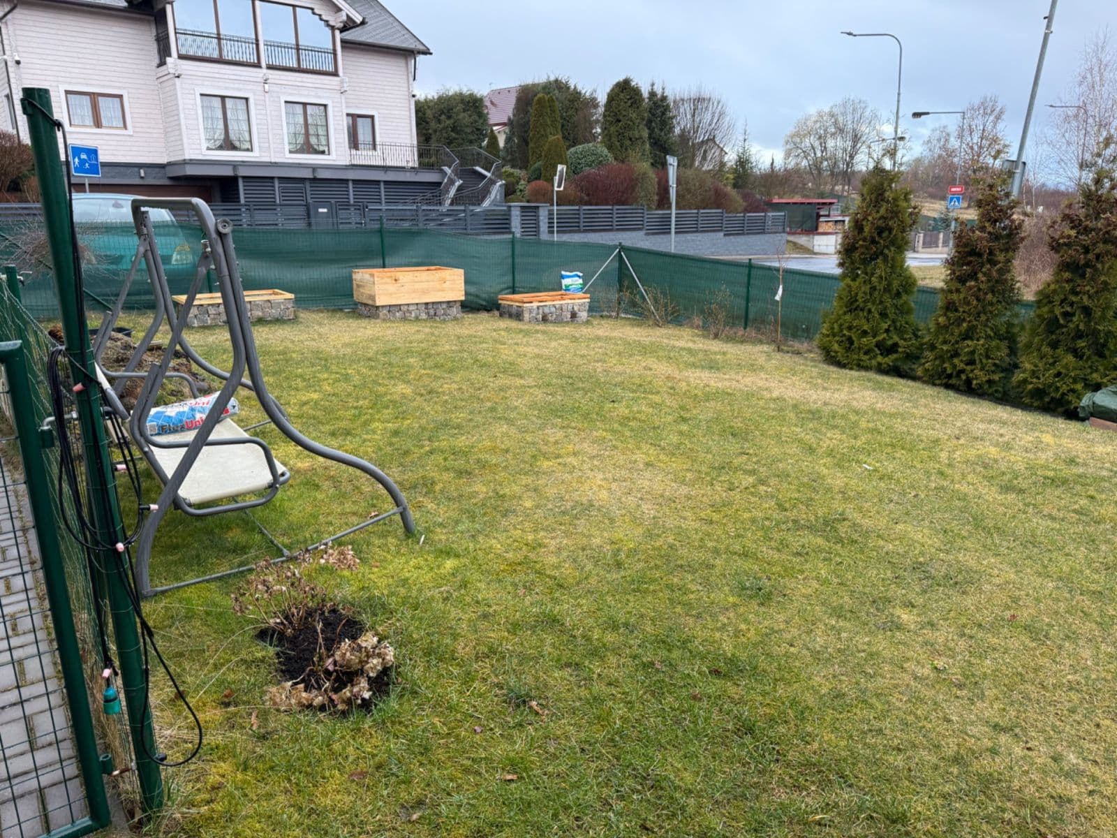 Prenájom bytu 3-izbový 77 m², Horská, Jenišov, Karlovarský kraj Prenájom bytu 3-izbový 77 m², Horská, Jenišov, Karlovarský kraj