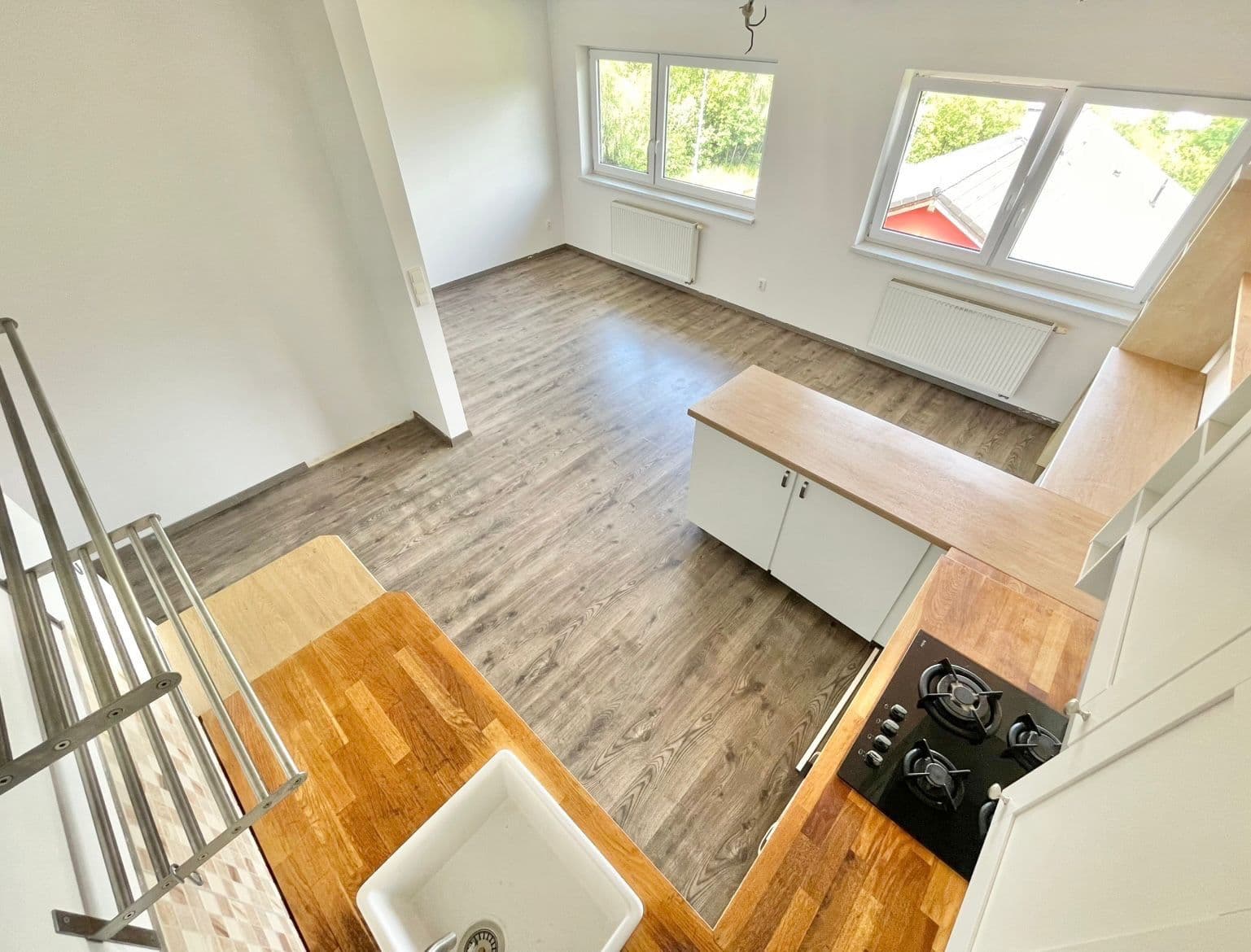 Prenájom bytu 3-izbový 77 m², Horská, Jenišov, Karlovarský kraj Prenájom bytu 3-izbový 77 m², Horská, Jenišov, Karlovarský kraj