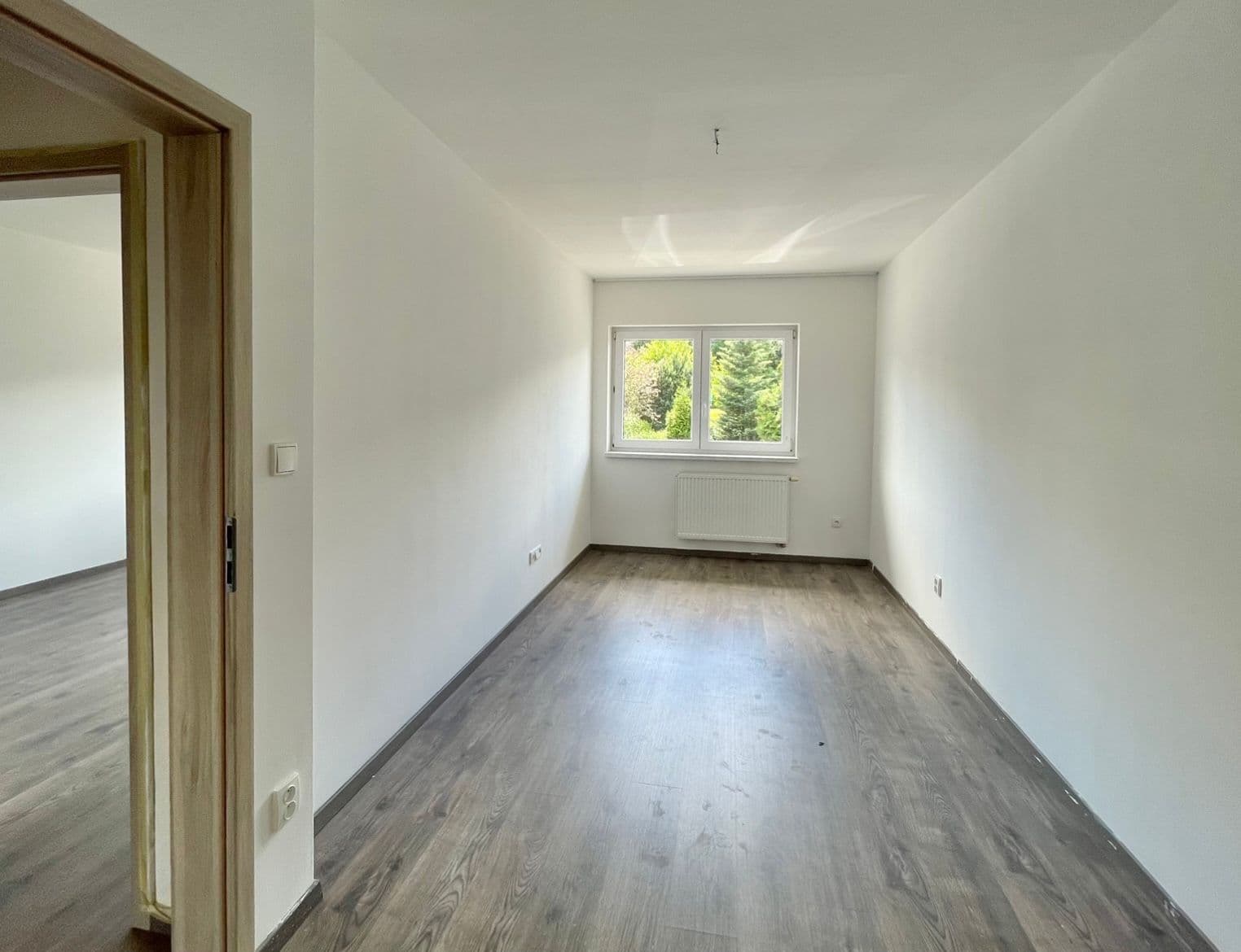 Prenájom bytu 3-izbový 77 m², Horská, Jenišov, Karlovarský kraj Prenájom bytu 3-izbový 77 m², Horská, Jenišov, Karlovarský kraj