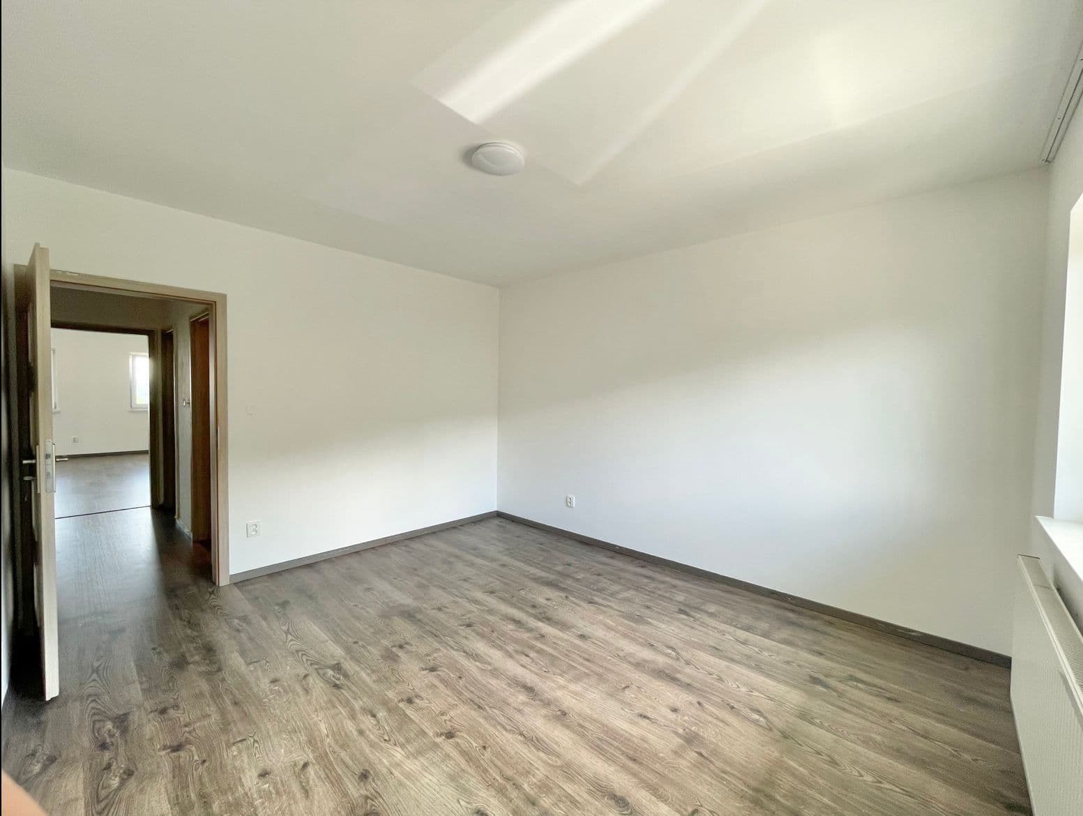 Prenájom bytu 3-izbový 77 m², Horská, Jenišov, Karlovarský kraj Prenájom bytu 3-izbový 77 m², Horská, Jenišov, Karlovarský kraj