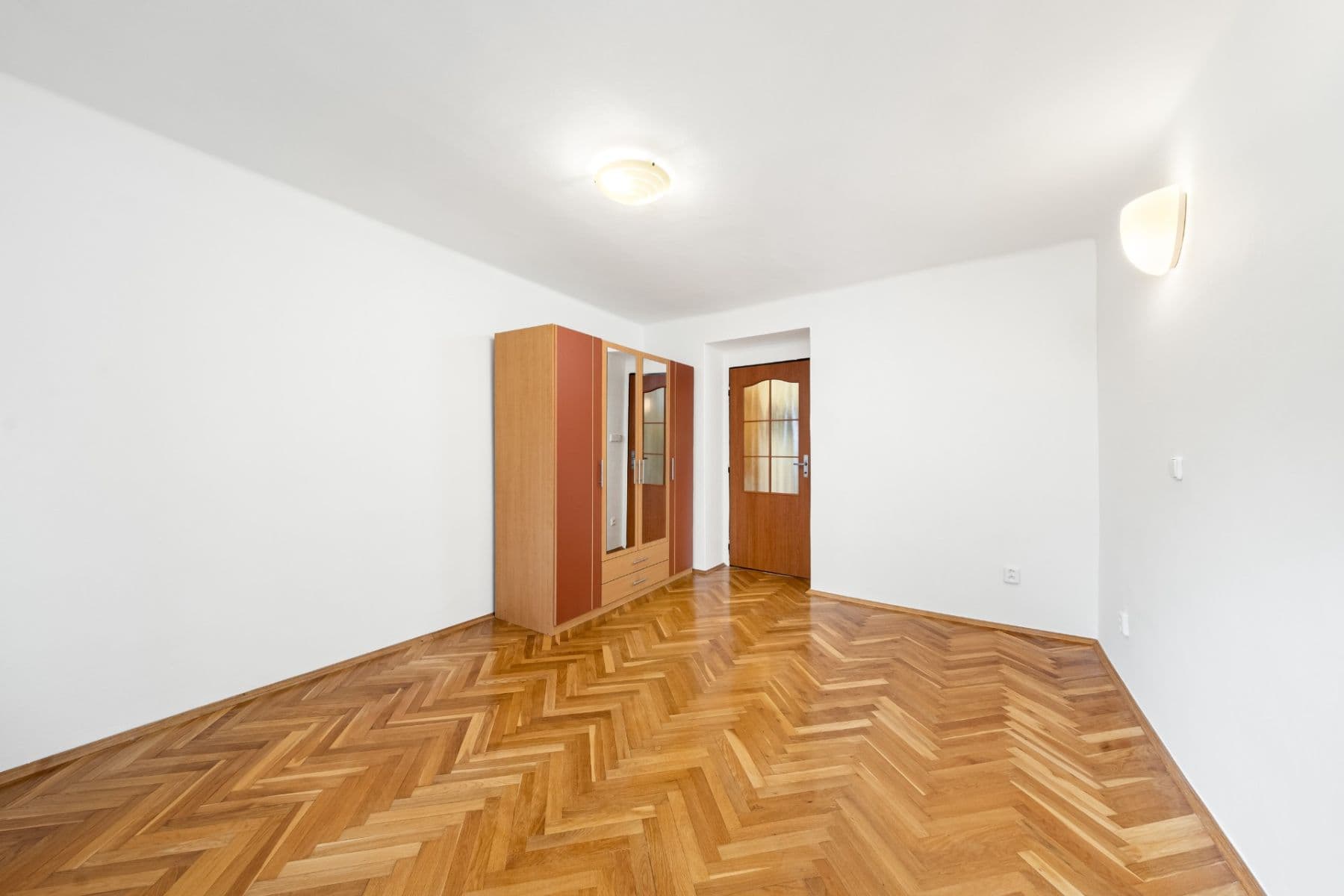 Predaj bytu 3-izbový 60 m², Mladých, Praha, Praha Predaj bytu 3-izbový 60 m², Mladých, Praha, Praha