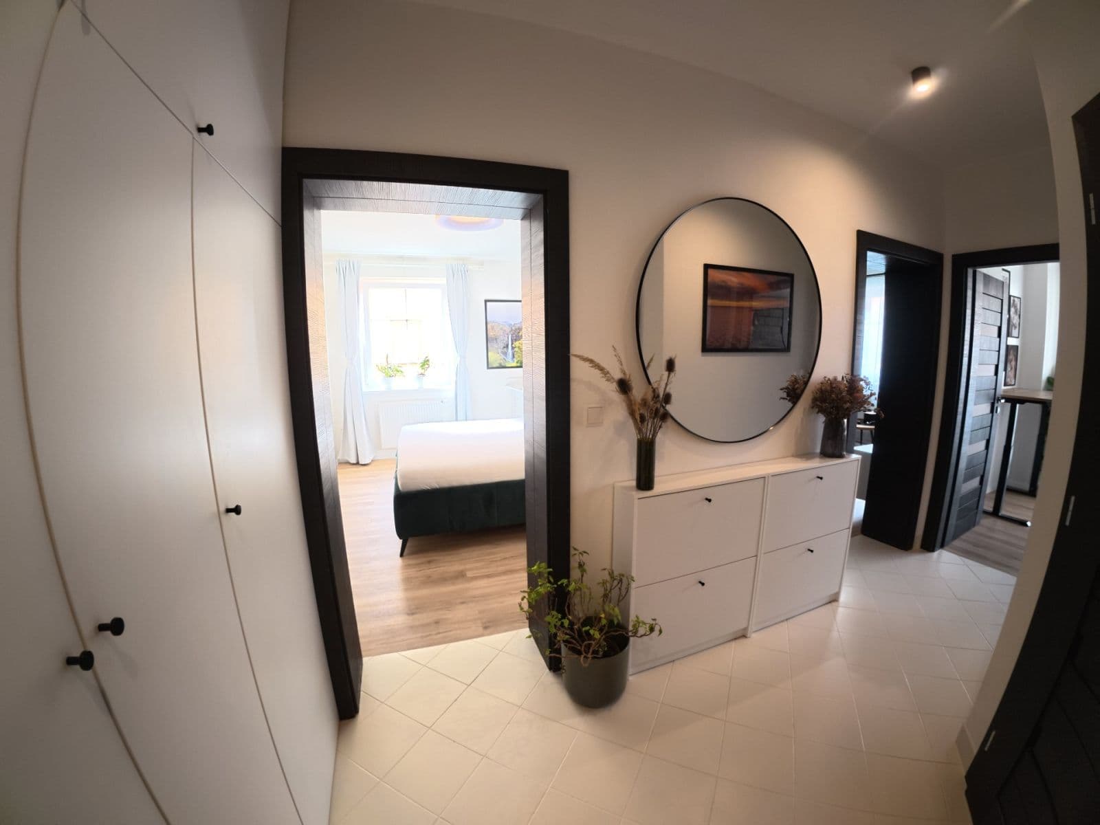 Predaj bytu 3-izbový 66 m², Oranžová, Chrášťany, Středočeský kraj Predaj bytu 3-izbový 66 m², Oranžová, Chrášťany, Středočeský kraj