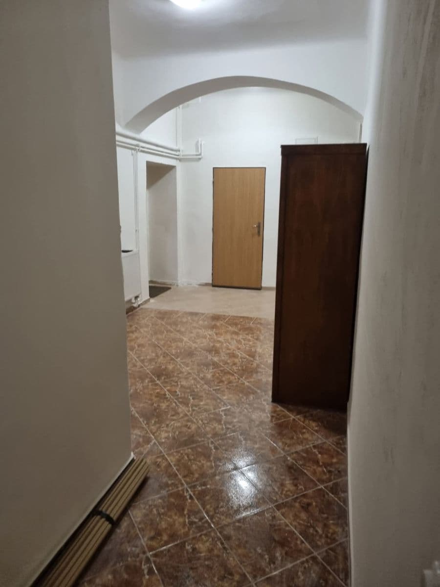 Prenájom bytu 2-izbový 90 m², V Chaloupkách, Neumětely, Středočeský kraj Prenájom bytu 2-izbový 90 m², V Chaloupkách, Neumětely, Středočeský kraj