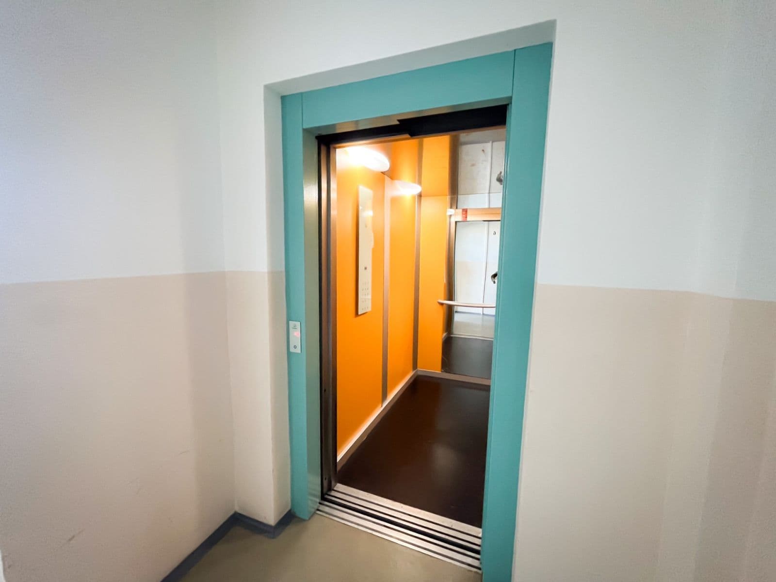 Predaj bytu 1-izbový 43 m², Zelenohorská, Praha, Praha Predaj bytu 1-izbový 43 m², Zelenohorská, Praha, Praha