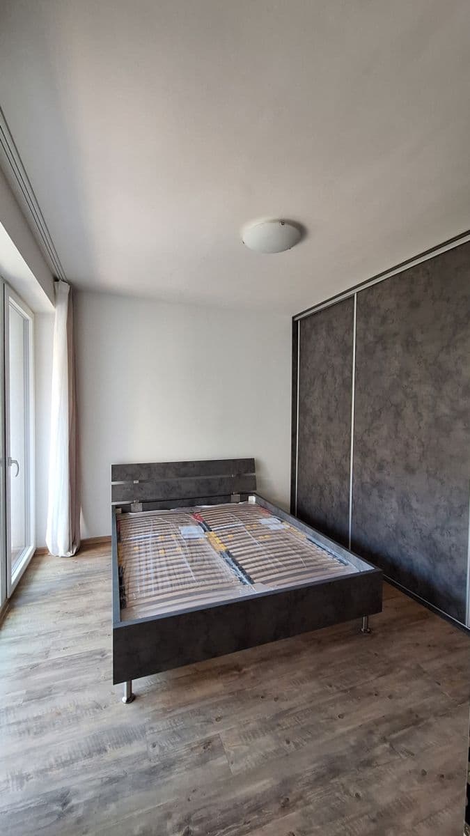 Prenájom bytu 2-izbový 42 m², Na Horkách, Kralupy nad Vltavou, Středočeský kraj Prenájom bytu 2-izbový 42 m², Na Horkách, Kralupy nad Vltavou, Středočeský kraj