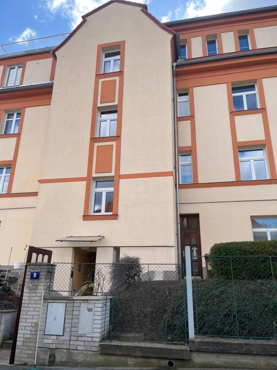 Prenájom bytu 2-izbový 50 m², V Břízkách, Praha, Praha Prenájom bytu 2-izbový 50 m², V Břízkách, Praha, Praha