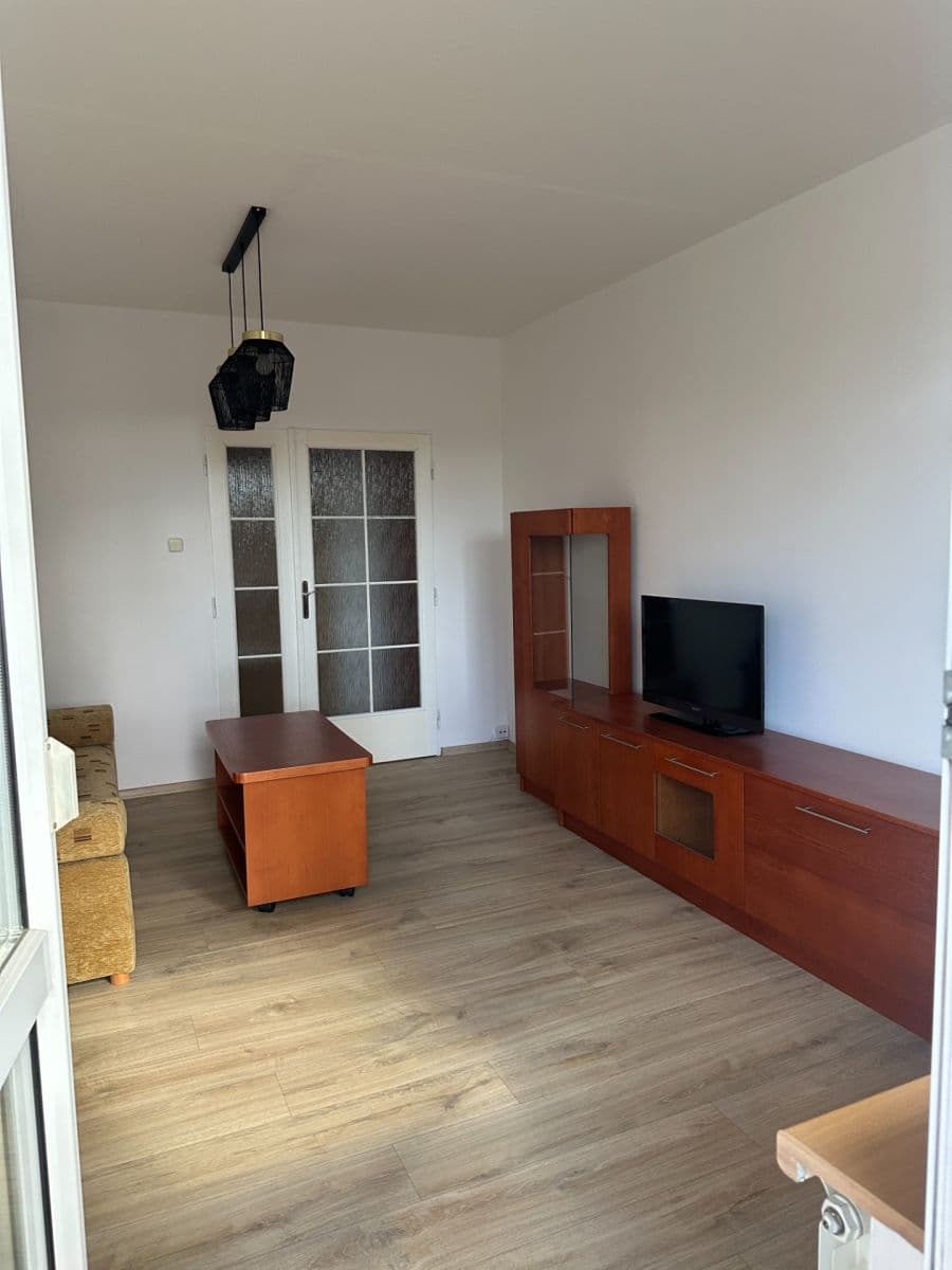 Prenájom bytu 3-izbový 72 m², Valouškova, Brno, Jihomoravský kraj Prenájom bytu 3-izbový 72 m², Valouškova, Brno, Jihomoravský kraj