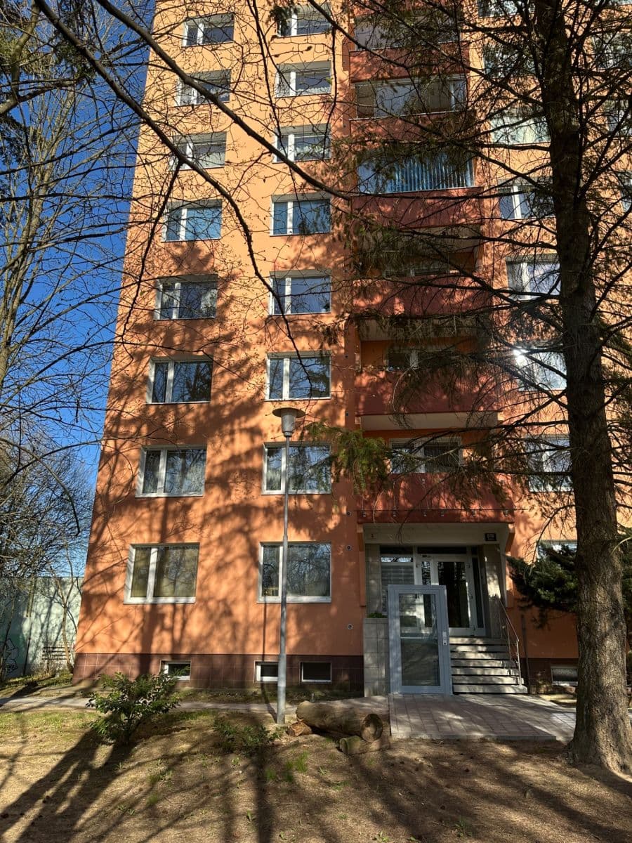 Prenájom bytu 3-izbový 72 m², Valouškova, Brno, Jihomoravský kraj Prenájom bytu 3-izbový 72 m², Valouškova, Brno, Jihomoravský kraj