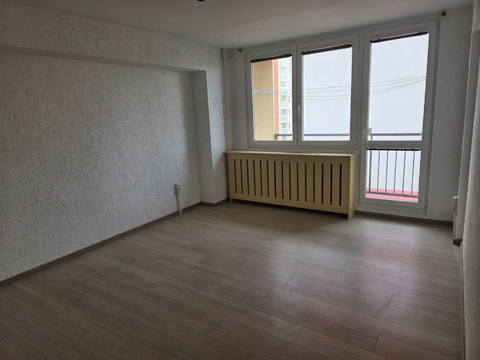 Prenájom bytu 3-izbový 83 m², Grégrova, Kolín, Středočeský kraj Prenájom bytu 3-izbový 83 m², Grégrova, Kolín, Středočeský kraj