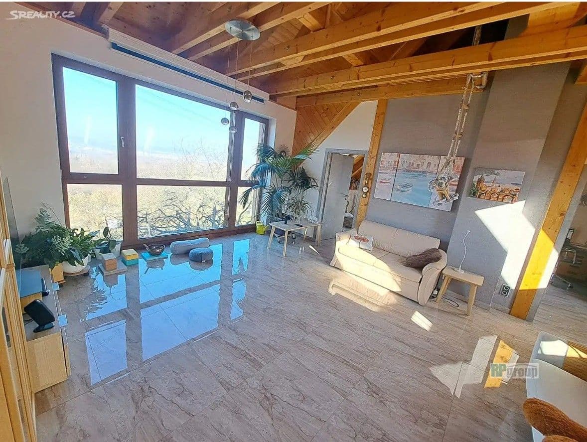 Predaj domu 242 m², pozemek 1.994 m², Za Dálnicí, Praha, Praha Predaj domu 242 m², pozemek 1.994 m², Za Dálnicí, Praha, Praha