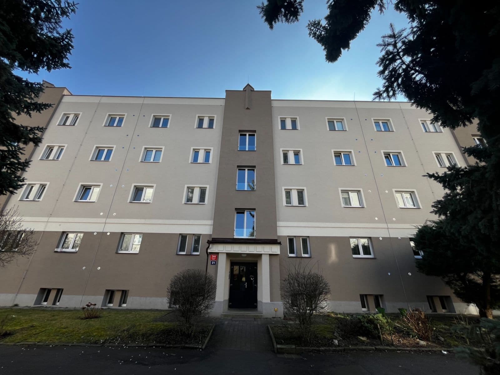 Prenájom bytu 2-izbový 53 m², José Martího, Praha, Praha Prenájom bytu 2-izbový 53 m², José Martího, Praha, Praha