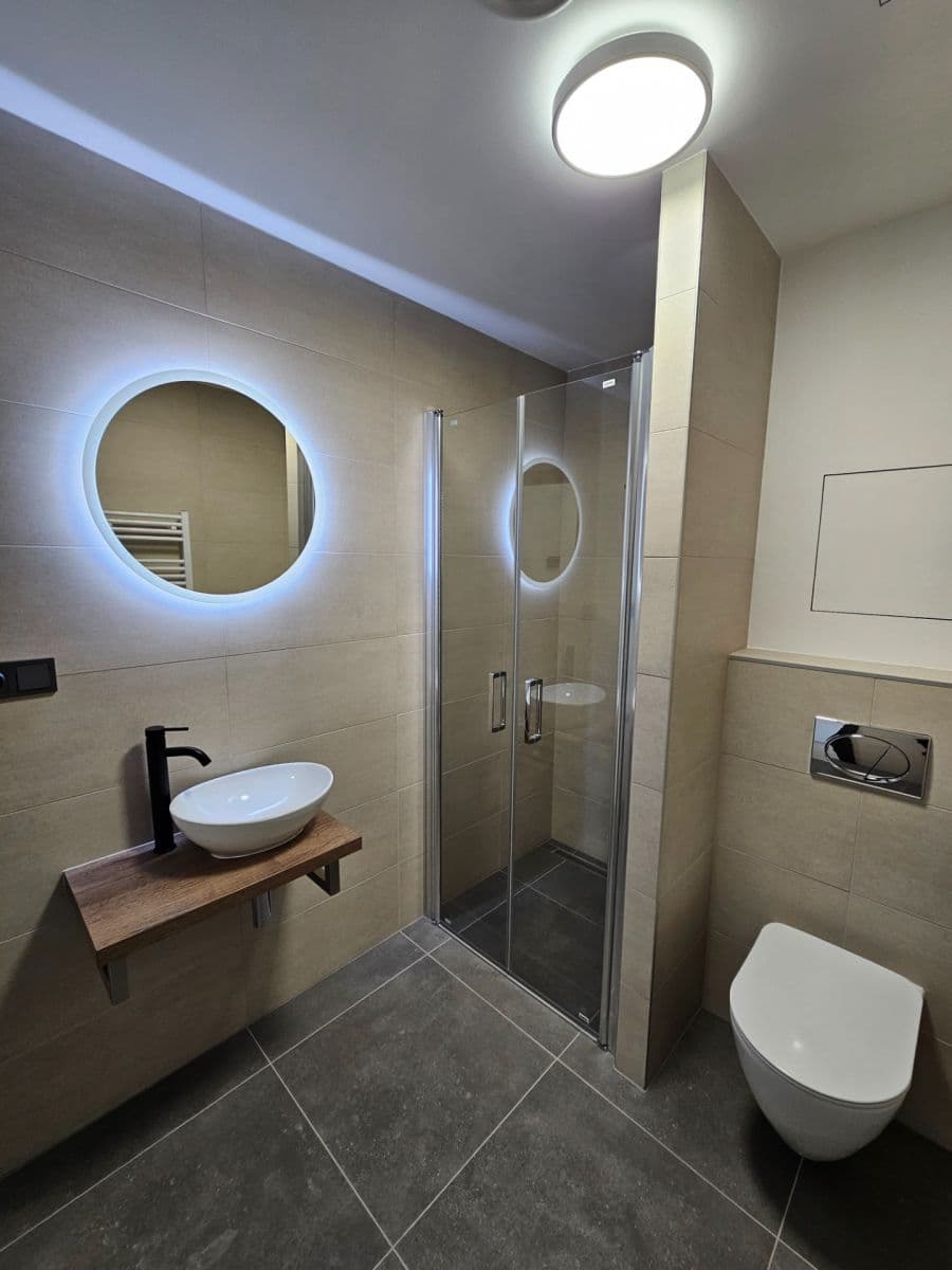 Prenájom bytu 2-izbový 42 m², Pilařská, Plzeň, Plzeňský kraj Prenájom bytu 2-izbový 42 m², Pilařská, Plzeň, Plzeňský kraj