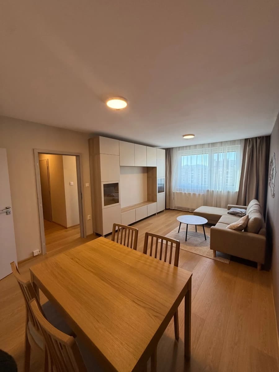 Prenájom bytu 2-izbový 51 m², MPČĽ, Poprad, Prešovský kraj Prenájom bytu 2-izbový 51 m², MPČĽ, Poprad, Prešovský kraj