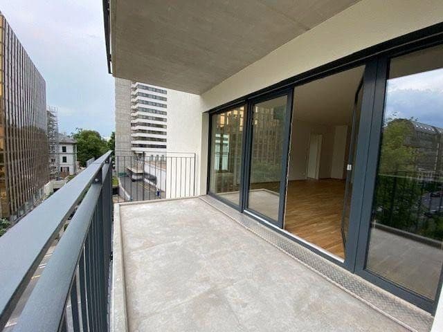 Prenájom bytu 4-izbový 102 m², Wilhelm-Leuschner-Straße 32, Frankfurt am Main, Hesensko Prenájom bytu 4-izbový 102 m², Wilhelm-Leuschner-Straße 32, Frankfurt am Main, Hesensko