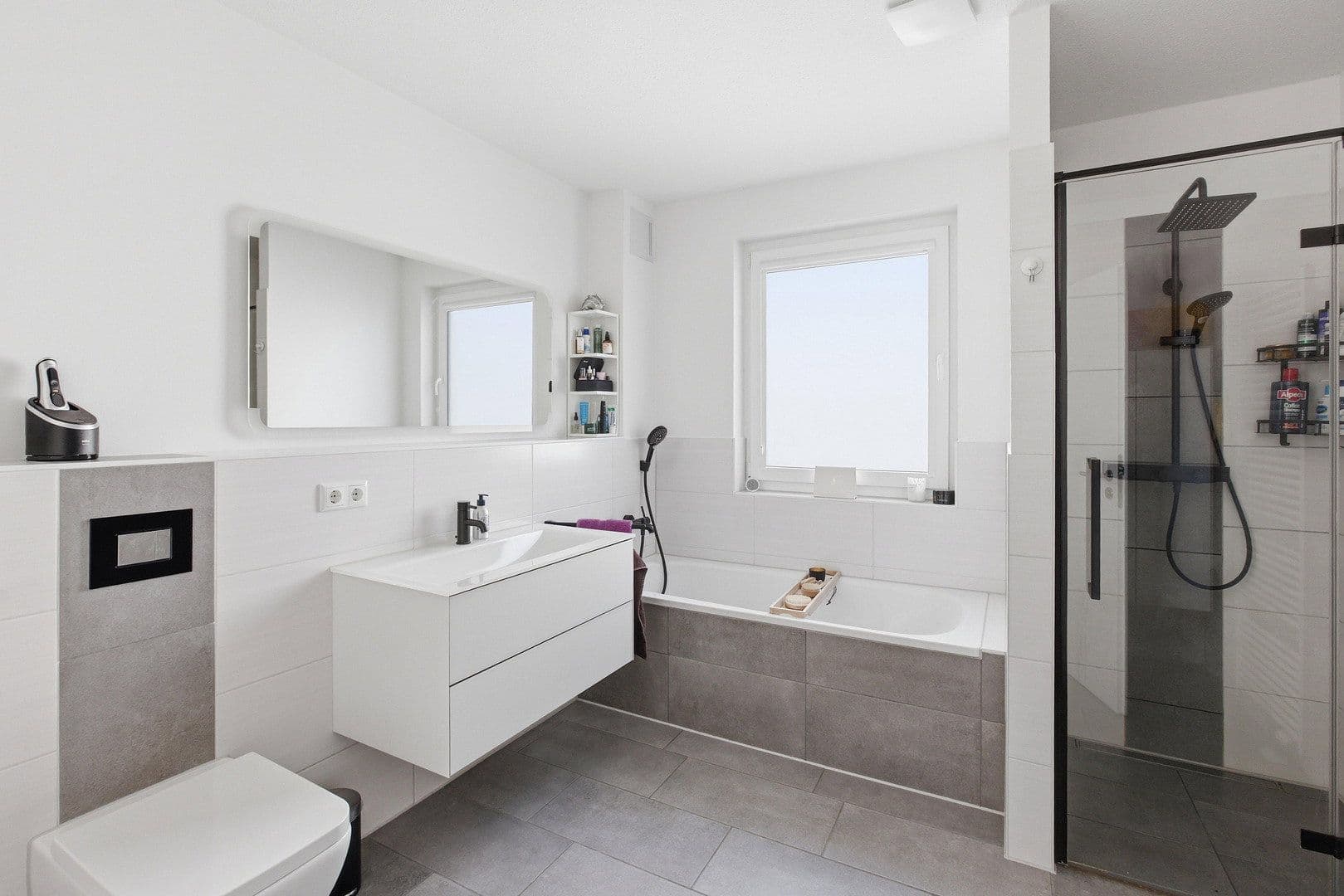 Prenájom domu 148 m², pozemek 262 m², Schulzendorf, Brandenbursko Prenájom domu 148 m², pozemek 262 m², Schulzendorf, Brandenbursko