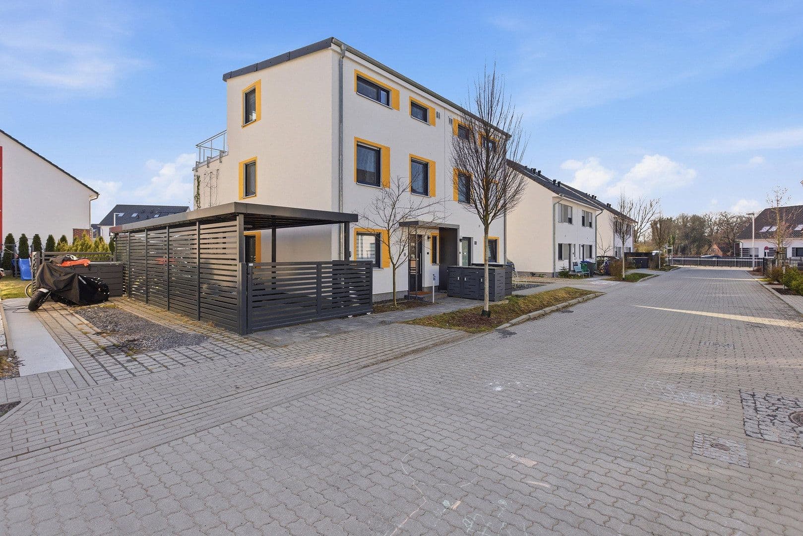 Prenájom domu 148 m², pozemek 262 m², Schulzendorf, Brandenbursko Prenájom domu 148 m², pozemek 262 m², Schulzendorf, Brandenbursko