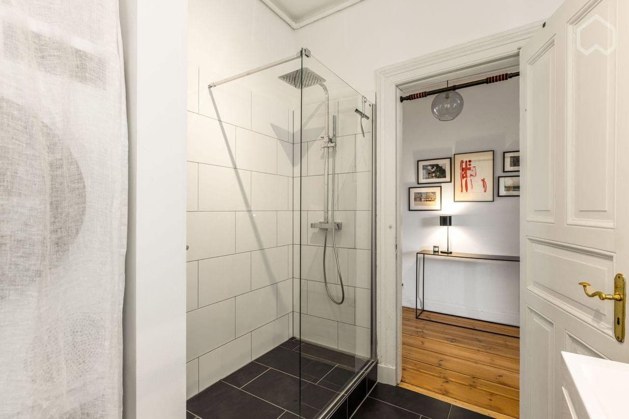 Prenájom bytu 1-izbový 31 m², Cunostraße 44, Berlin, Berlín Prenájom bytu 1-izbový 31 m², Cunostraße 44, Berlin, Berlín