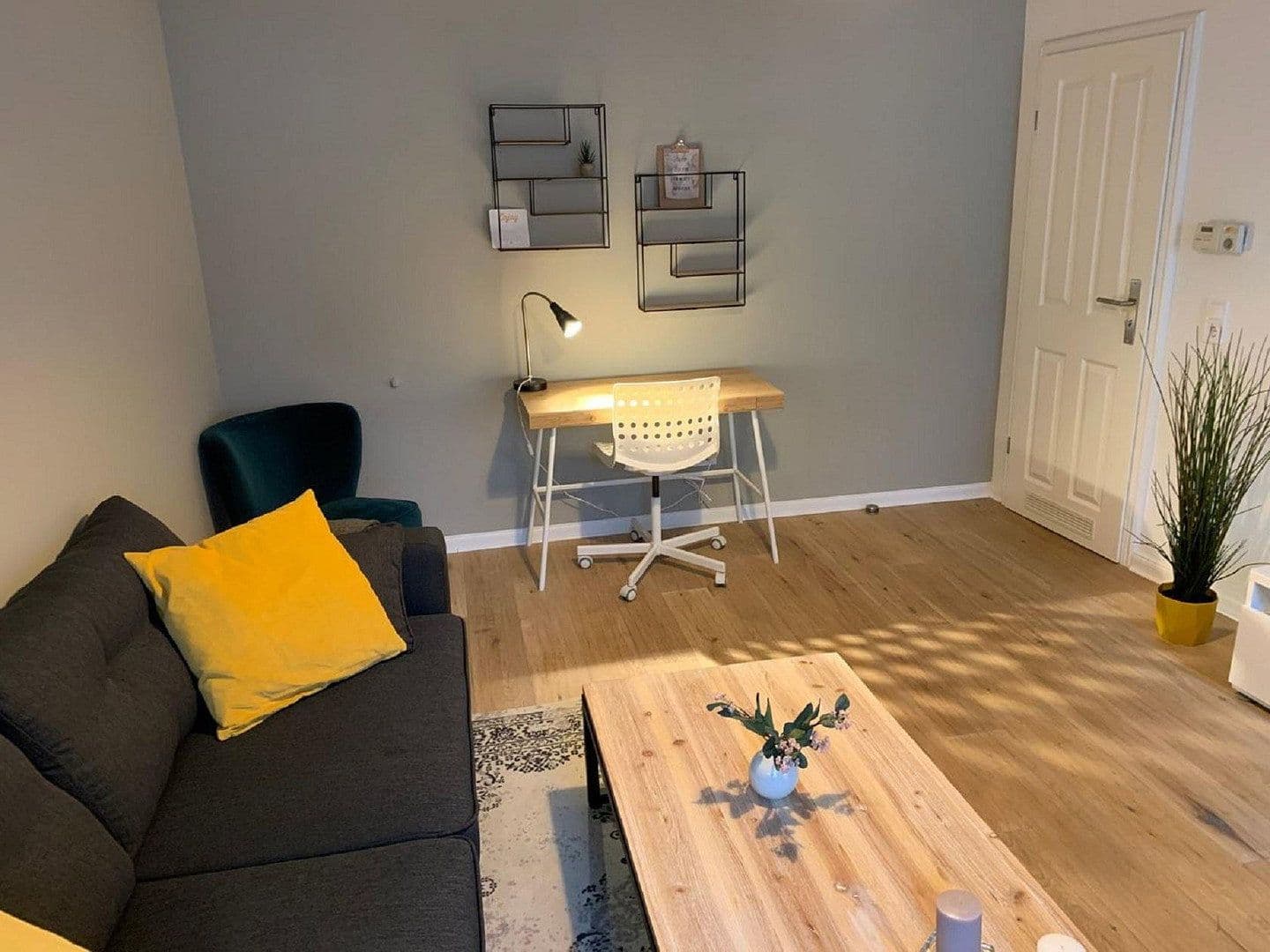 Prenájom bytu 2-izbový 55 m², Lintgasse 18a, Köln, Severné Porýnie - Westfálsko Prenájom bytu 2-izbový 55 m², Lintgasse 18a, Köln, Severné Porýnie - Westfálsko