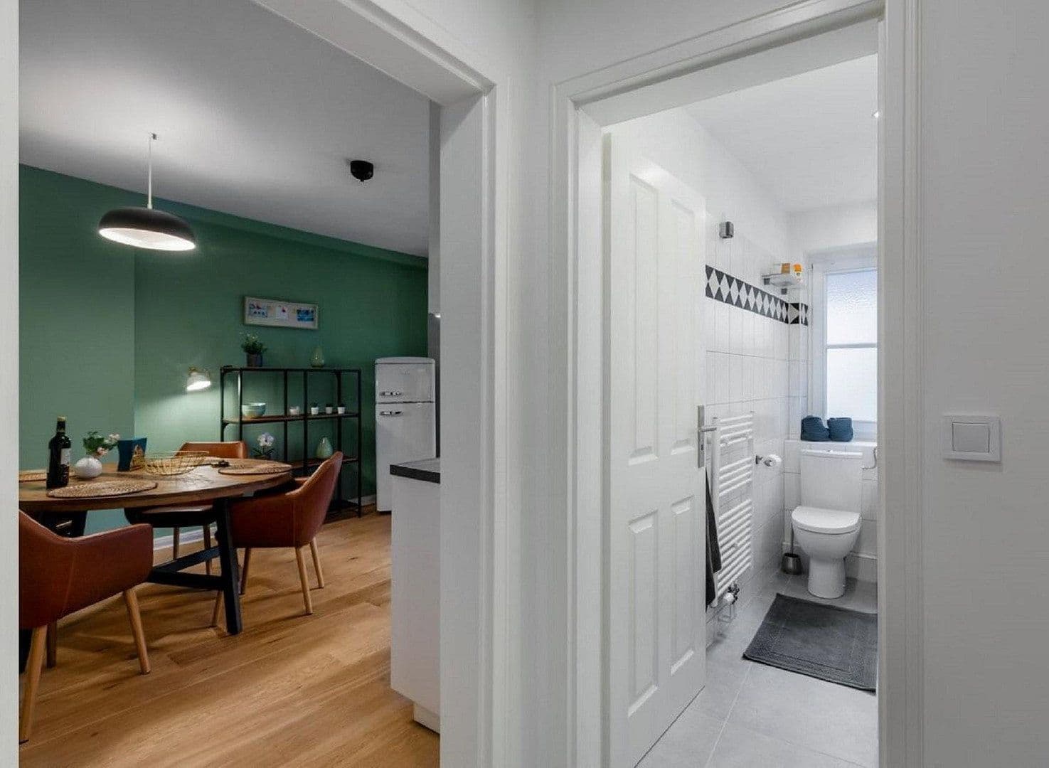 Prenájom bytu 2-izbový 55 m², Lintgasse 18a, Köln, Severné Porýnie - Westfálsko Prenájom bytu 2-izbový 55 m², Lintgasse 18a, Köln, Severné Porýnie - Westfálsko