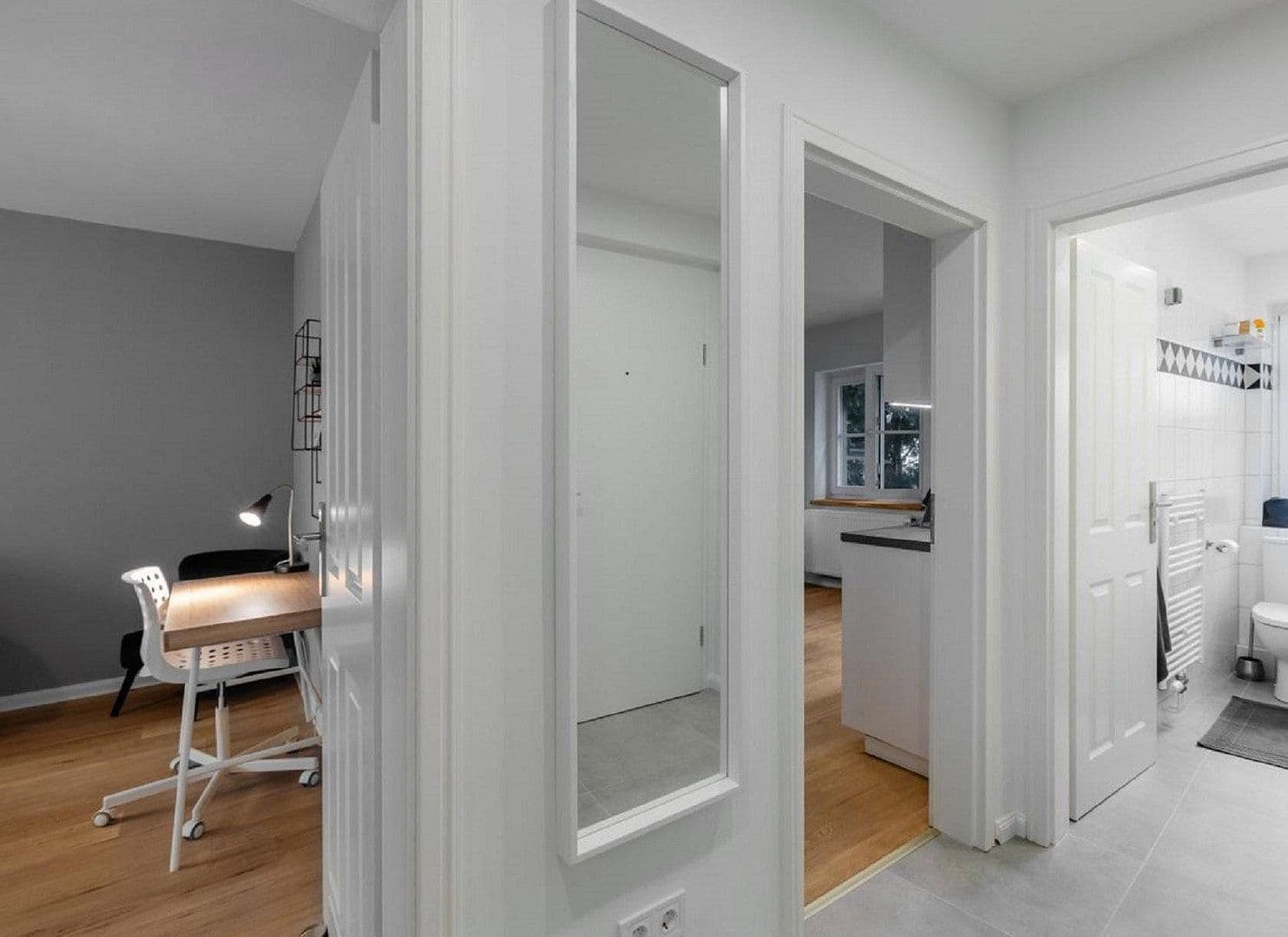 Prenájom bytu 2-izbový 55 m², Lintgasse 18a, Köln, Severné Porýnie - Westfálsko Prenájom bytu 2-izbový 55 m², Lintgasse 18a, Köln, Severné Porýnie - Westfálsko