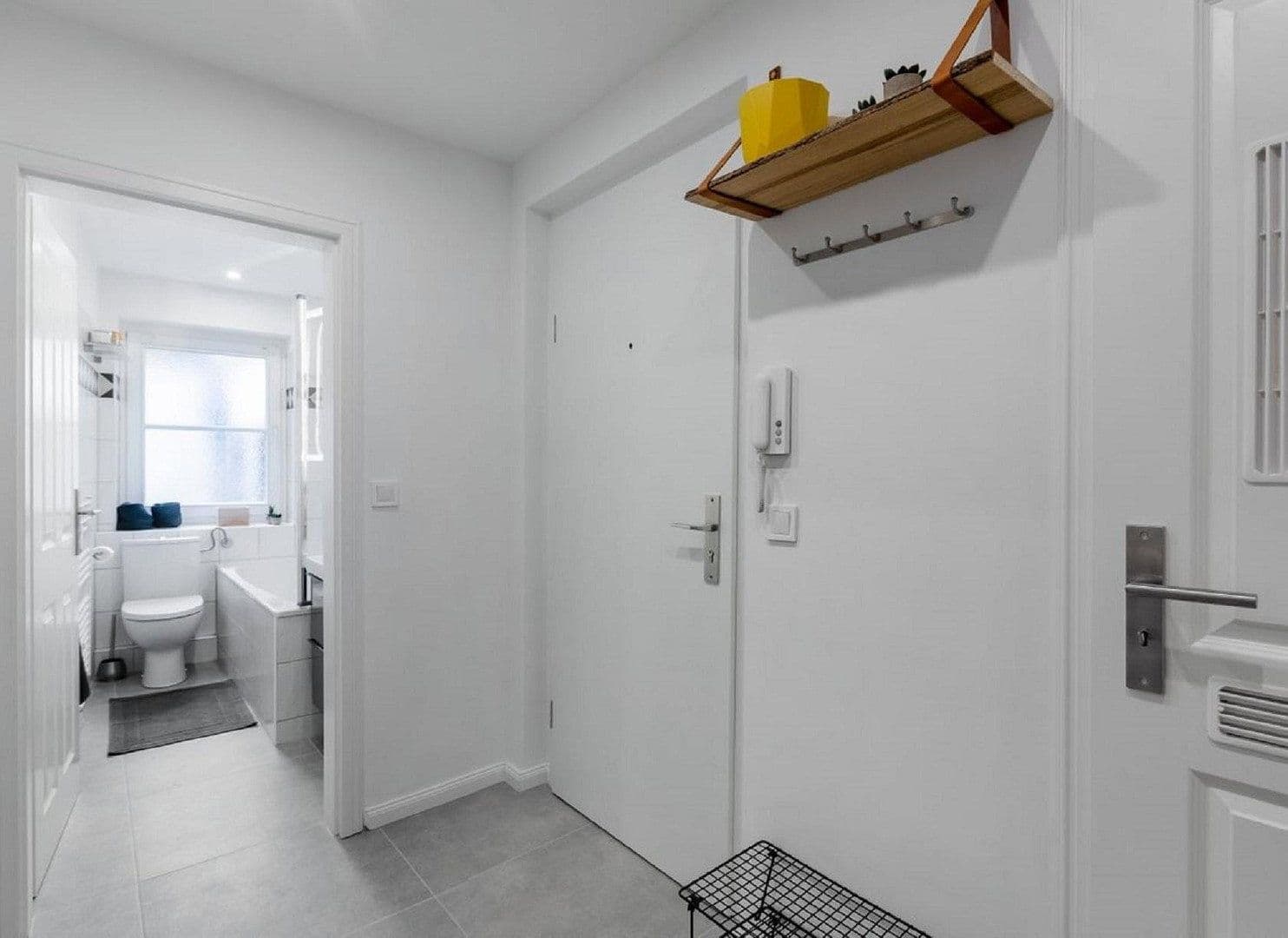 Prenájom bytu 2-izbový 55 m², Lintgasse 18a, Köln, Severné Porýnie - Westfálsko Prenájom bytu 2-izbový 55 m², Lintgasse 18a, Köln, Severné Porýnie - Westfálsko