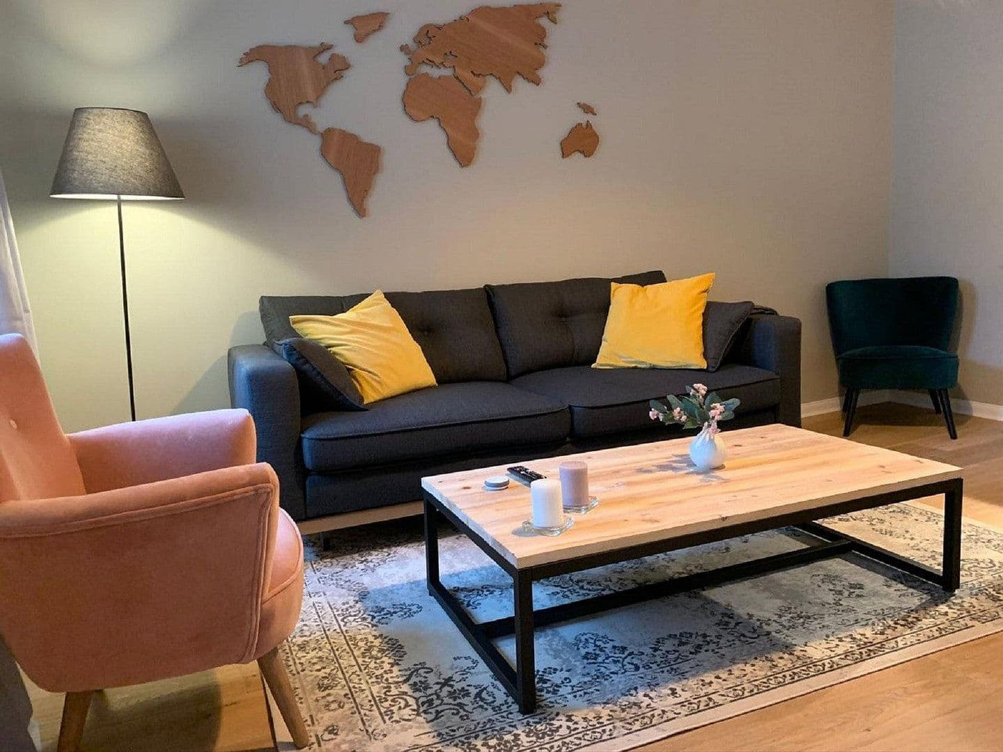 Prenájom bytu 2-izbový 55 m², Lintgasse 18a, Köln, Severné Porýnie - Westfálsko Prenájom bytu 2-izbový 55 m², Lintgasse 18a, Köln, Severné Porýnie - Westfálsko