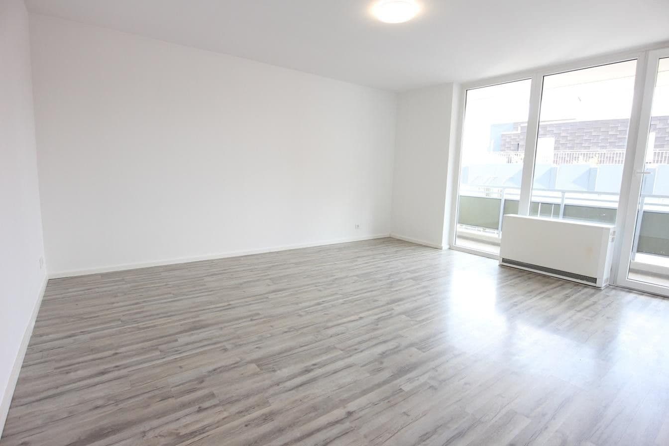 Prenájom bytu 1-izbový 37 m², Florastraße 7, Neuss, Severné Porýnie - Westfálsko Prenájom bytu 1-izbový 37 m², Florastraße 7, Neuss, Severné Porýnie - Westfálsko