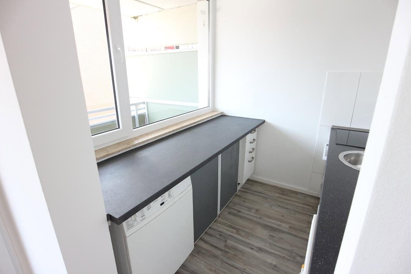 Prenájom bytu 1-izbový 37 m², Florastraße 7, Neuss, Severné Porýnie - Westfálsko Prenájom bytu 1-izbový 37 m², Florastraße 7, Neuss, Severné Porýnie - Westfálsko