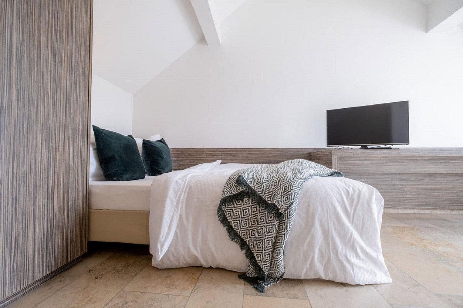 Prenájom bytu 2-izbový 51 m², Stephanienstraße 23, Düsseldorf, Severné Porýnie - Westfálsko Prenájom bytu 2-izbový 51 m², Stephanienstraße 23, Düsseldorf, Severné Porýnie - Westfálsko