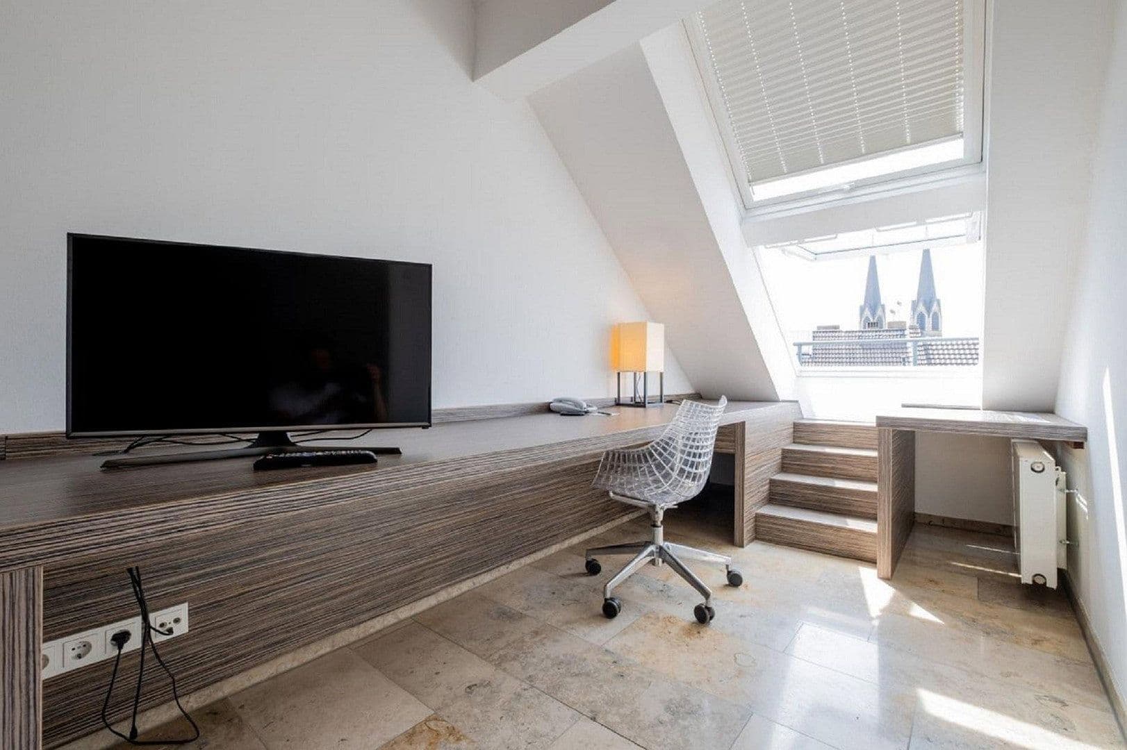 Prenájom bytu 2-izbový 51 m², Stephanienstraße 23, Düsseldorf, Severné Porýnie - Westfálsko Prenájom bytu 2-izbový 51 m², Stephanienstraße 23, Düsseldorf, Severné Porýnie - Westfálsko