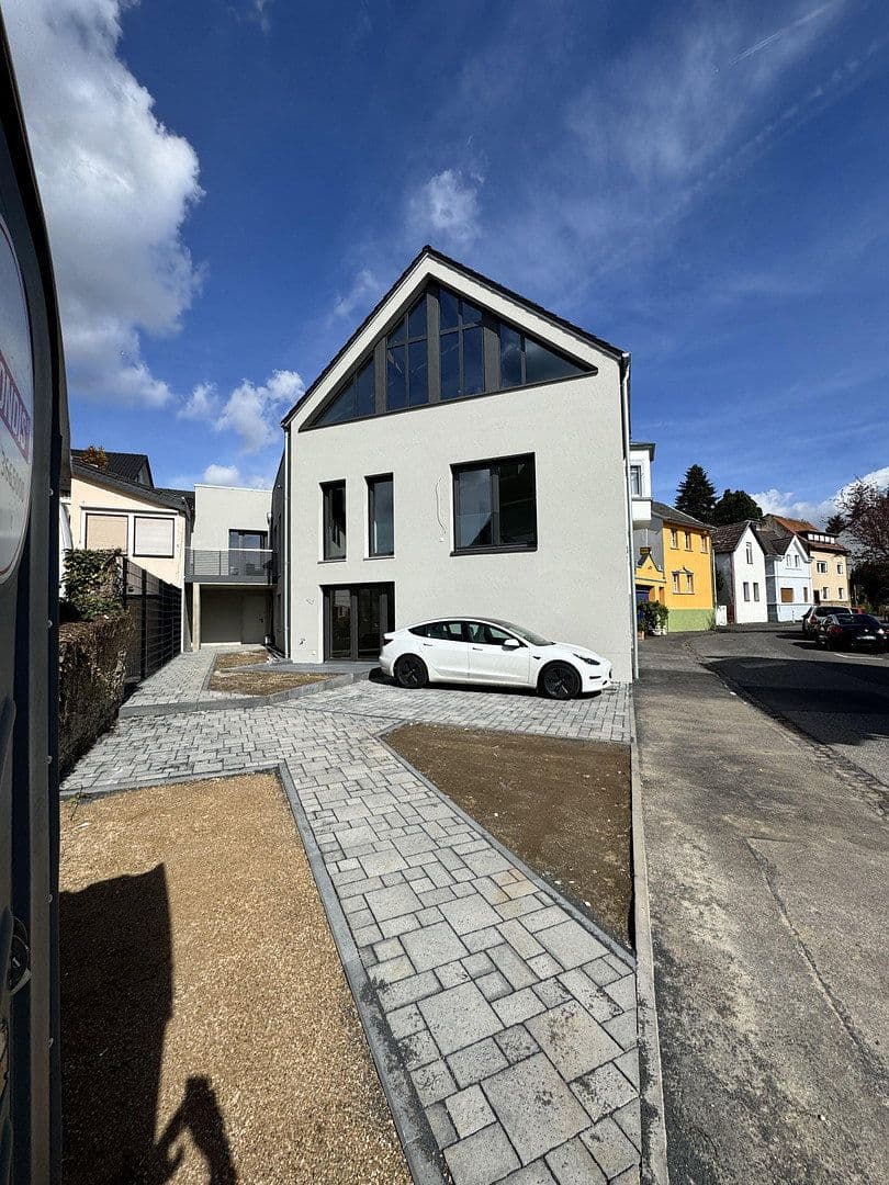 Prenájom bytu 3-izbový 75 m², Waldburgstr., Bonn, Severné Porýnie - Westfálsko Prenájom bytu 3-izbový 75 m², Waldburgstr., Bonn, Severné Porýnie - Westfálsko