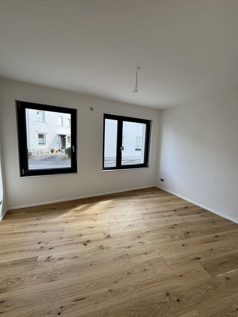 Prenájom bytu 3-izbový 75 m², Waldburgstr., Bonn, Severné Porýnie - Westfálsko Prenájom bytu 3-izbový 75 m², Waldburgstr., Bonn, Severné Porýnie - Westfálsko