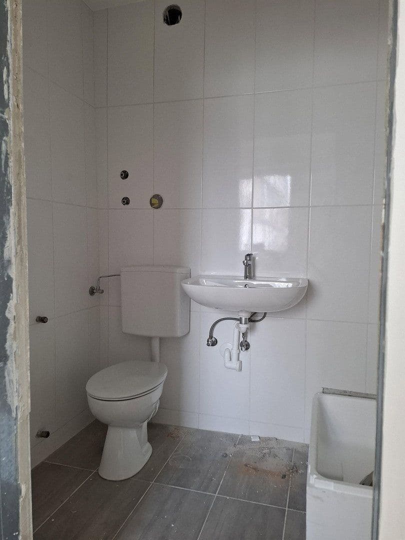 Prenájom domu 380 m², pozemek 375 m², Augsburg, Bavorsko Prenájom domu 380 m², pozemek 375 m², Augsburg, Bavorsko