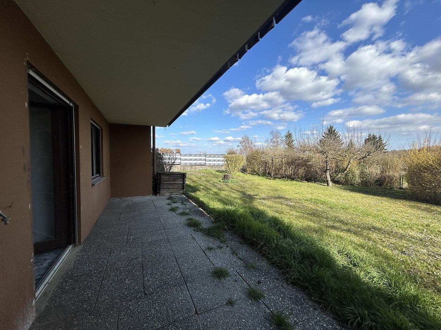Predaj domu 266 m², pozemek 1.039 m², Herbrechtingen, Bádensko-Wurttembersko Predaj domu 266 m², pozemek 1.039 m², Herbrechtingen, Bádensko-Wurttembersko