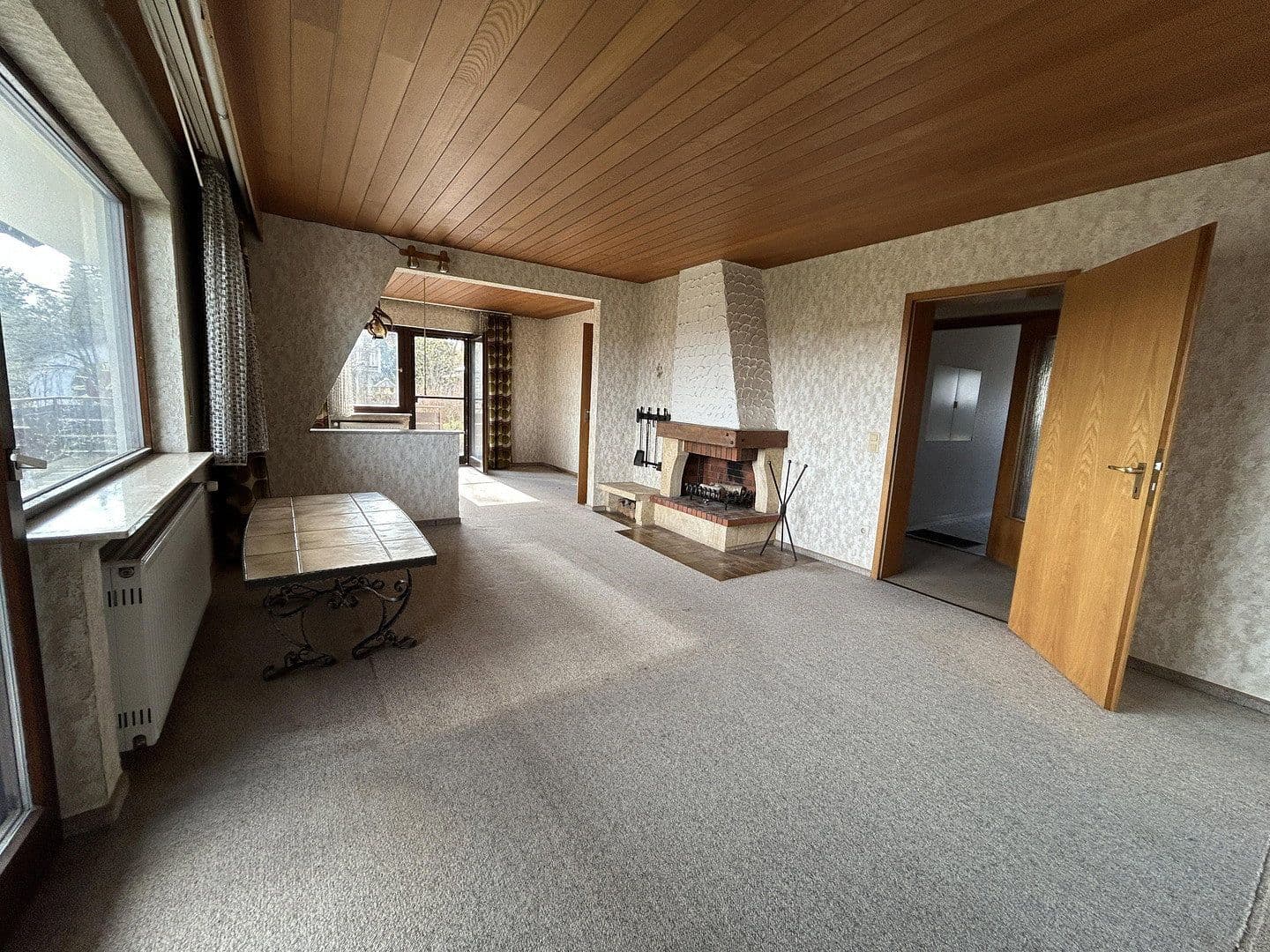 Predaj domu 266 m², pozemek 1.039 m², Herbrechtingen, Bádensko-Wurttembersko Predaj domu 266 m², pozemek 1.039 m², Herbrechtingen, Bádensko-Wurttembersko