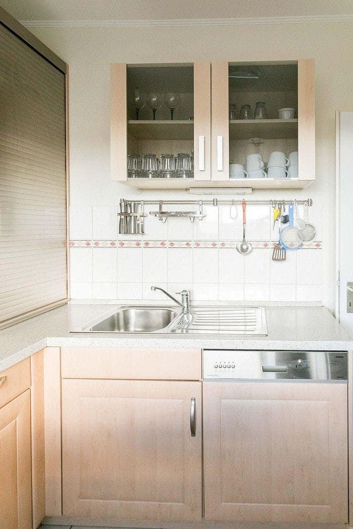 Prenájom bytu 3-izbový 90 m², Kirchenweg 8, Hamburg, Hamburg Prenájom bytu 3-izbový 90 m², Kirchenweg 8, Hamburg, Hamburg