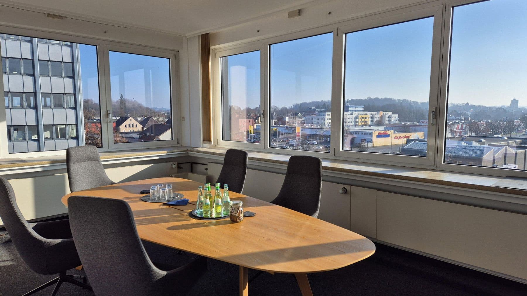 Prenájom kancelárie 3.000 m², Osnabrück, Dolné Sasko Prenájom kancelárie 3.000 m², Osnabrück, Dolné Sasko