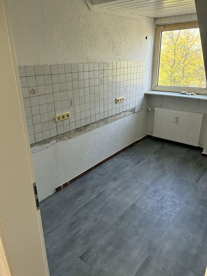 Prenájom bytu 3-izbový 73 m², Von-Ossietzky-Ring 15, Essen, Severné Porýnie - Westfálsko Prenájom bytu 3-izbový 73 m², Von-Ossietzky-Ring 15, Essen, Severné Porýnie - Westfálsko