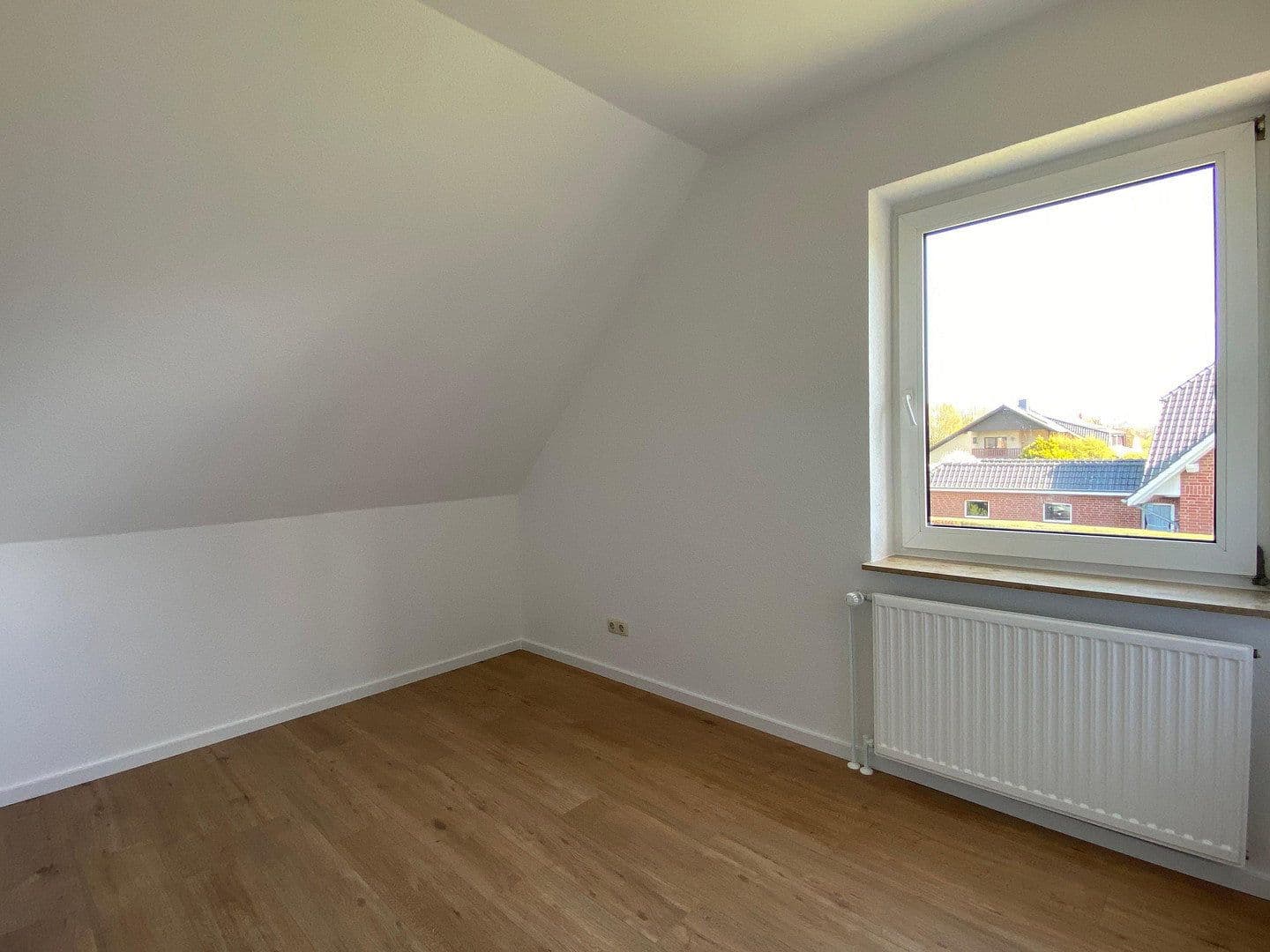 Prenájom domu 100 m², pozemek 360 m², Twistringen, Dolné Sasko Prenájom domu 100 m², pozemek 360 m², Twistringen, Dolné Sasko