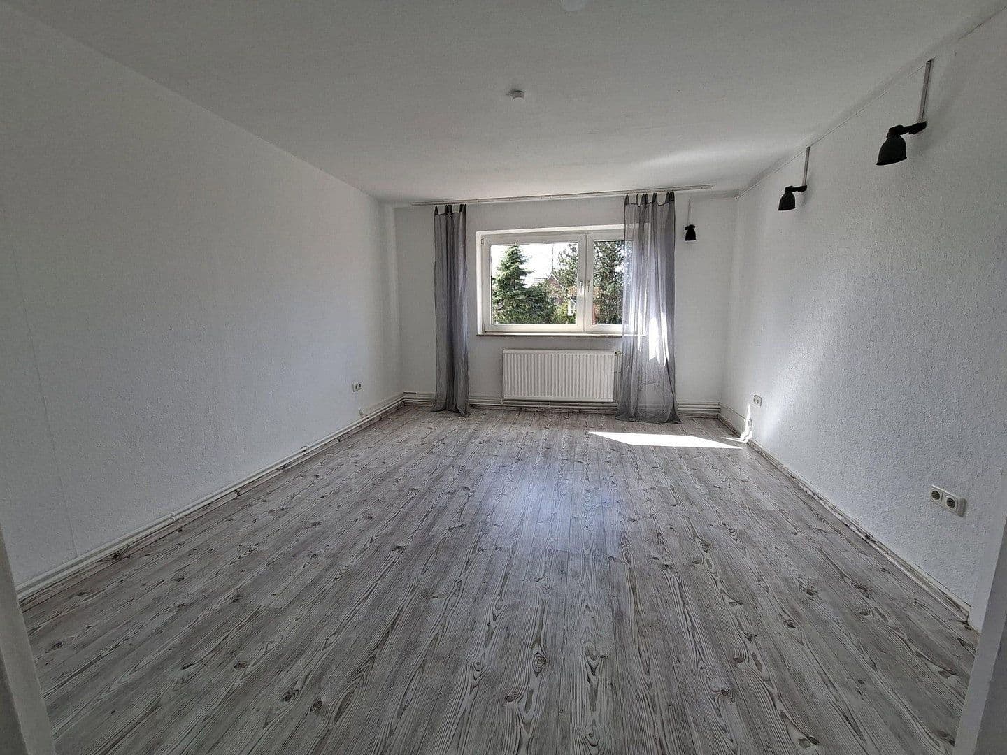 Predaj bytu 2-izbový 48 m², Kiel, Šlezvicko-Holštajnsko Predaj bytu 2-izbový 48 m², Kiel, Šlezvicko-Holštajnsko