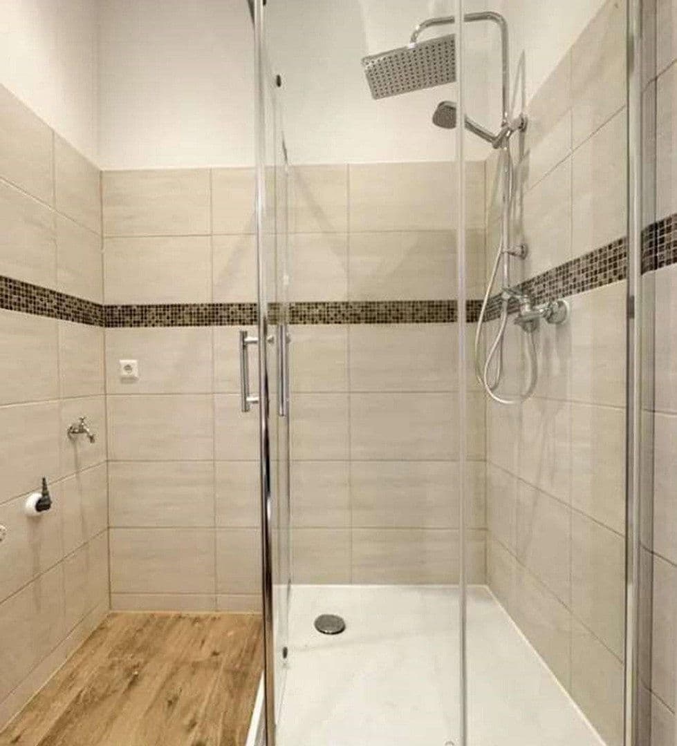 Prenájom bytu 1-izbový 44 m², Markgrafenstraße 9, Berlin, Berlín Prenájom bytu 1-izbový 44 m², Markgrafenstraße 9, Berlin, Berlín