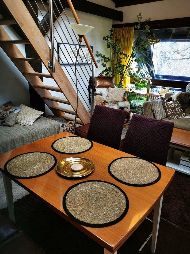 Prenájom bytu 1-izbový 46 m², Siegsdorf, Bavorsko Prenájom bytu 1-izbový 46 m², Siegsdorf, Bavorsko