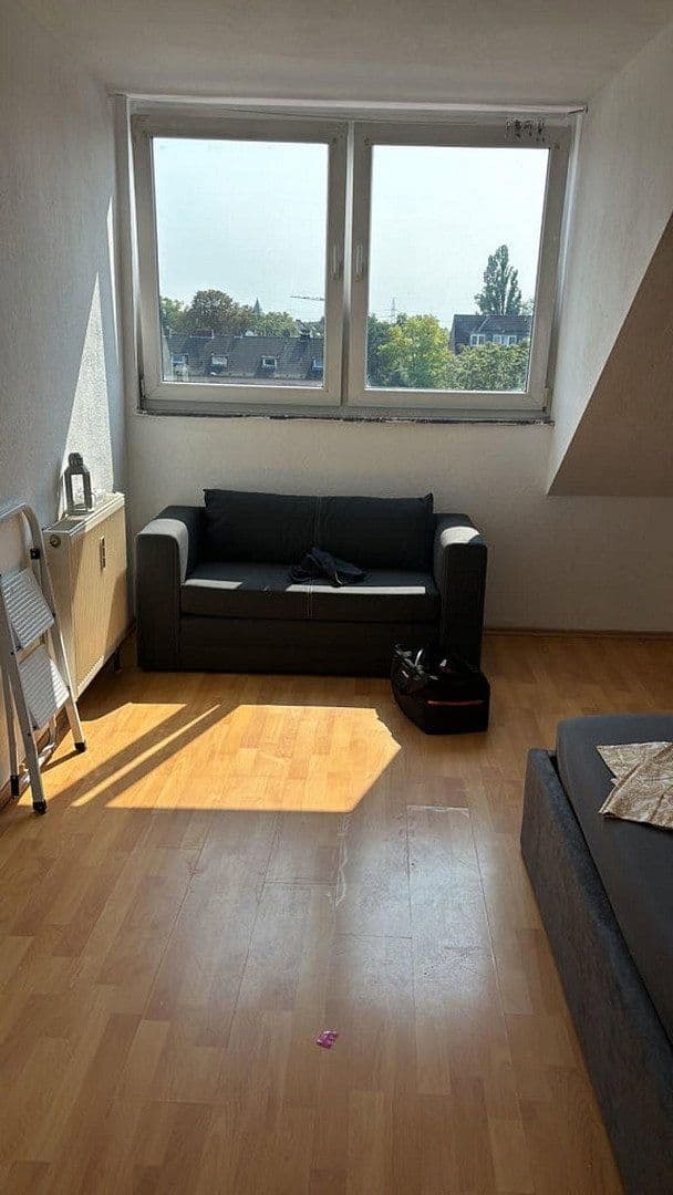 Prenájom bytu 1-izbový 30 m², Kuthsweg 31, Düsseldorf, Severné Porýnie - Westfálsko Prenájom bytu 1-izbový 30 m², Kuthsweg 31, Düsseldorf, Severné Porýnie - Westfálsko