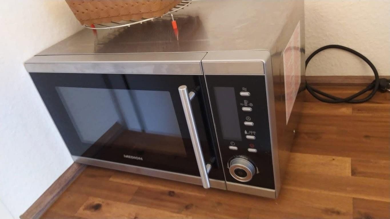 Prenájom bytu 1-izbový 30 m², Kuthsweg 31, Düsseldorf, Severné Porýnie - Westfálsko Prenájom bytu 1-izbový 30 m², Kuthsweg 31, Düsseldorf, Severné Porýnie - Westfálsko