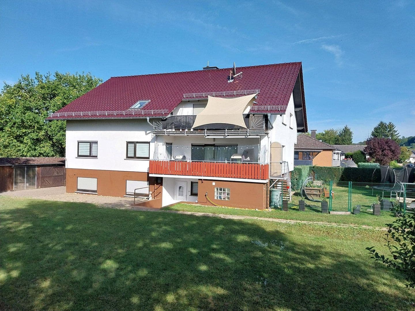 Predaj domu 377 m², pozemek 1.788 m², Pappelstraße 24, Laubach, Hesensko Predaj domu 377 m², pozemek 1.788 m², Pappelstraße 24, Laubach, Hesensko