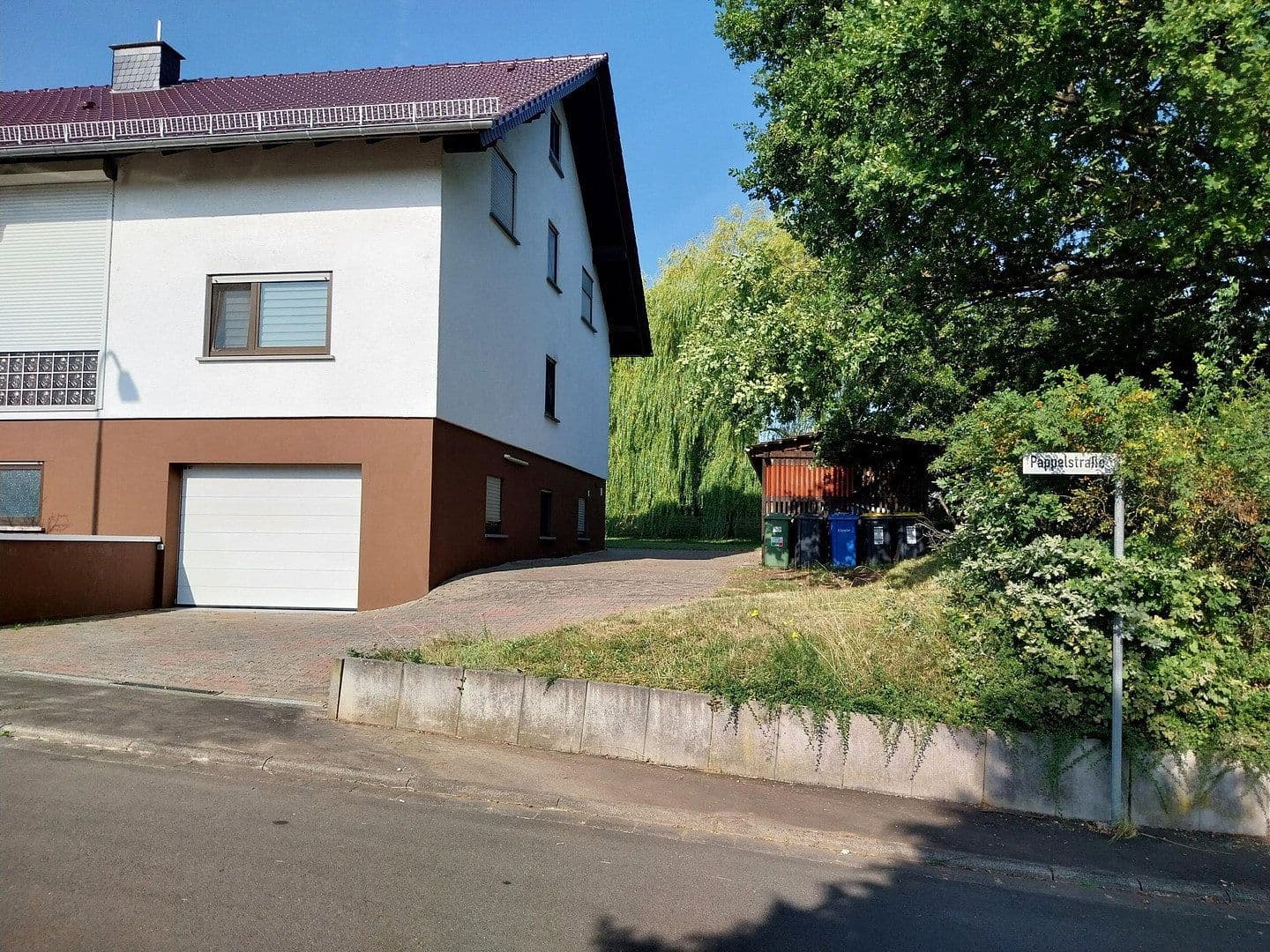 Predaj domu 377 m², pozemek 1.788 m², Pappelstraße 24, Laubach, Hesensko Predaj domu 377 m², pozemek 1.788 m², Pappelstraße 24, Laubach, Hesensko