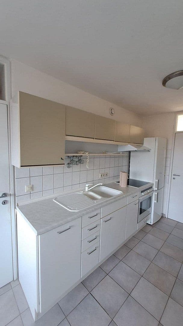Predaj bytu 4-izbový 96 m², Erlenweg 2, Tübingen, Bádensko-Wurttembersko Predaj bytu 4-izbový 96 m², Erlenweg 2, Tübingen, Bádensko-Wurttembersko